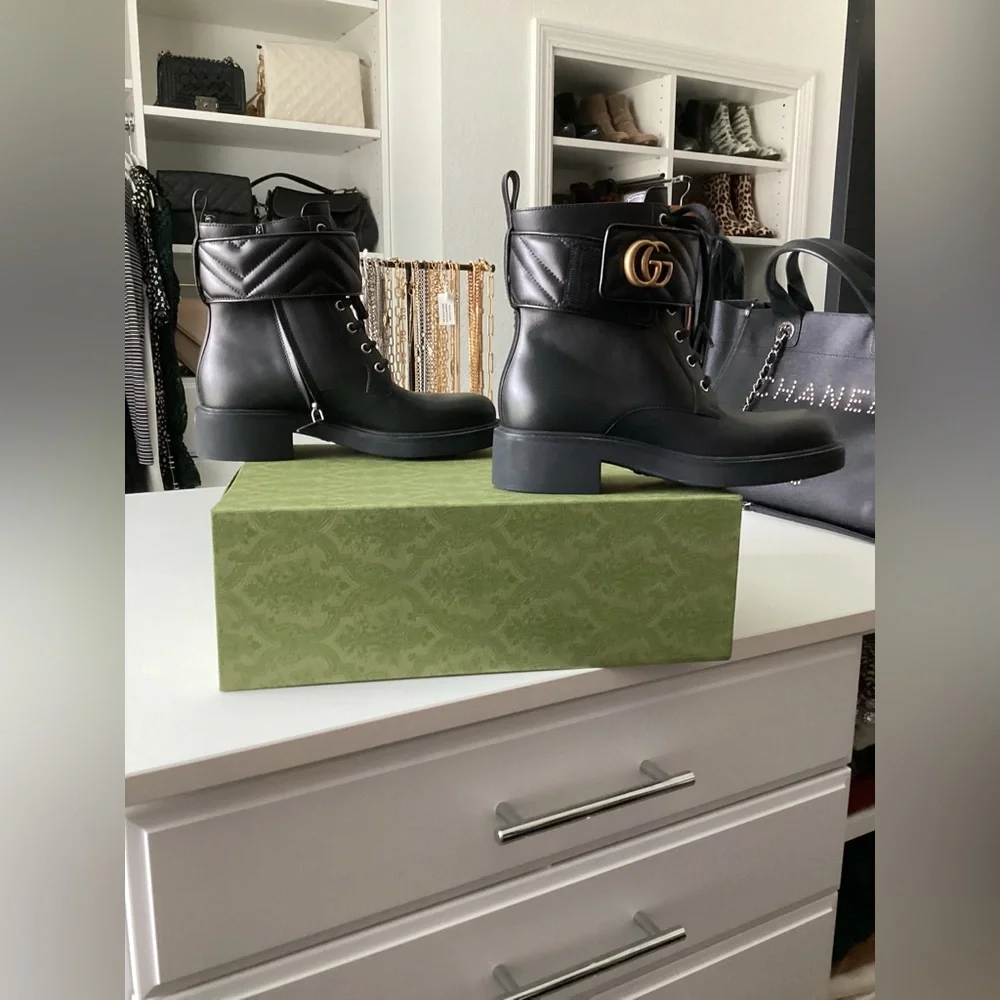 Gucci Black Combat Moto Boots with GG Logo - Picture 4 of 14